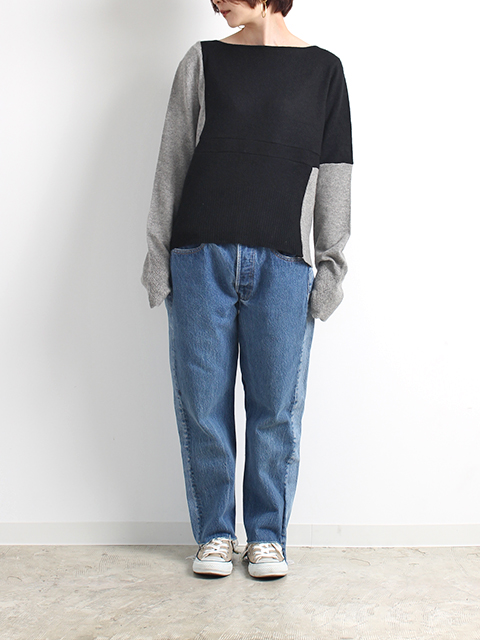 カシミアリメイクパッチワークセーターブラック着画前